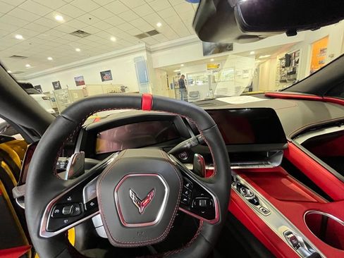 Used 2026 Chevrolet Corvette Stingray Preferred Cpe w/ Z51 Performance Package RWD image 16