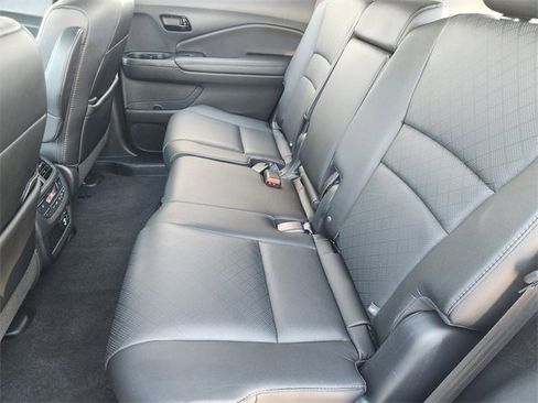 Used 2023 Honda Passport Elite image 13