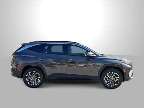 New 2026 Hyundai Tucson Limited AWD/4WD image 18