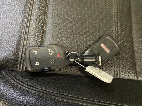 Certified 2021 GMC Sierra 1500 Denali image 37