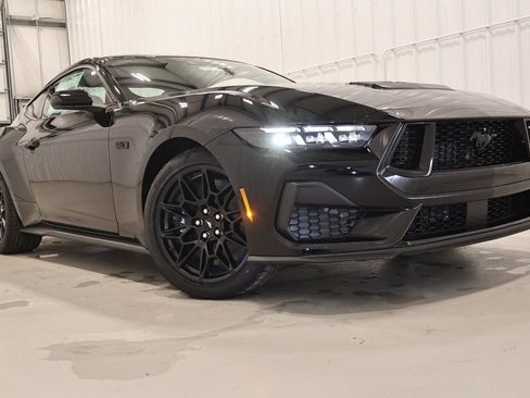 New 2026 Ford Mustang GT Premium w/ GT Performance Package image 25