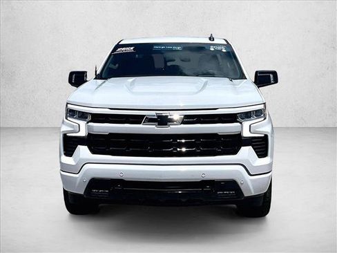 Used 2025 Chevrolet Silverado 1500 RST AWD/4WD image 3