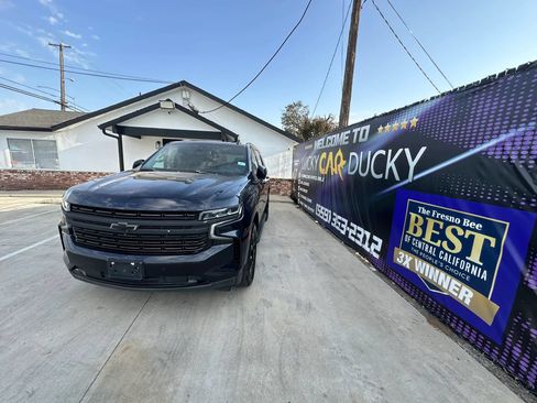 Used 2021 Chevrolet Tahoe RST w/ Luxury Package RWD image 13