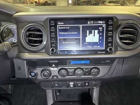 Certified 2023 Toyota Tacoma TRD Off-Road AWD/4WD image 24