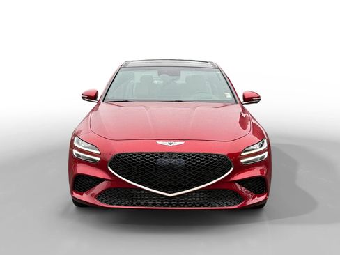 Used 2022 Genesis G70 3.3T image 8