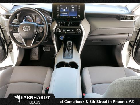 Used 2021 Toyota Venza LE w/ Carpet Mat Package (TMS) AWD/4WD image 26