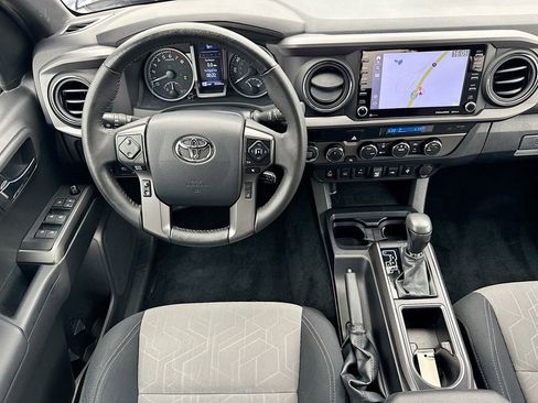 Used 2023 Toyota Tacoma TRD Off-Road image 27