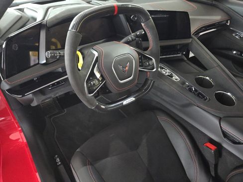 New 2026 Chevrolet Corvette Z06 w/ Z07 Performance Package image 18