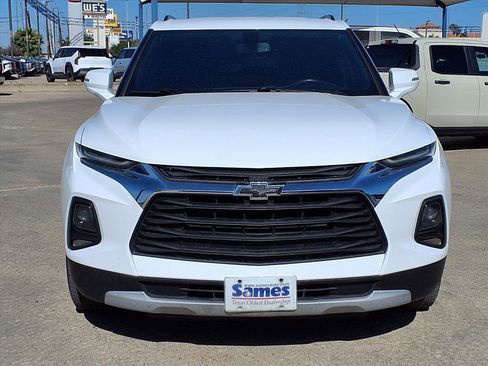 Used 2020 Chevrolet Blazer LT image 2