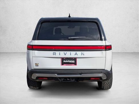 Used 2023 Rivian R1S Adventure image 6