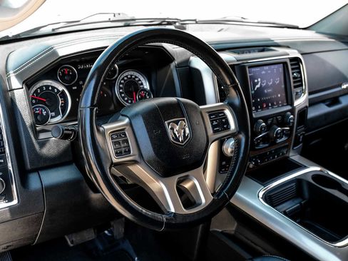 Used 2018 RAM 1500 Laramie w/ Convenience Group AWD/4WD image 18