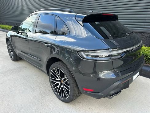 Used 2026 Porsche Macan AWD/4WD image 3