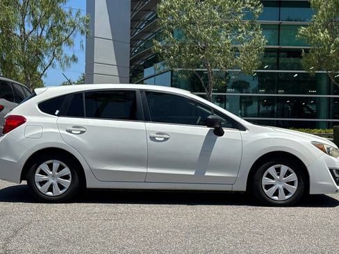 Used 2016 Subaru Impreza 2.0i AWD/4WD image 4