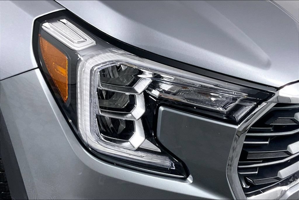 Certified 2024 GMC Terrain SLE FWD image 27