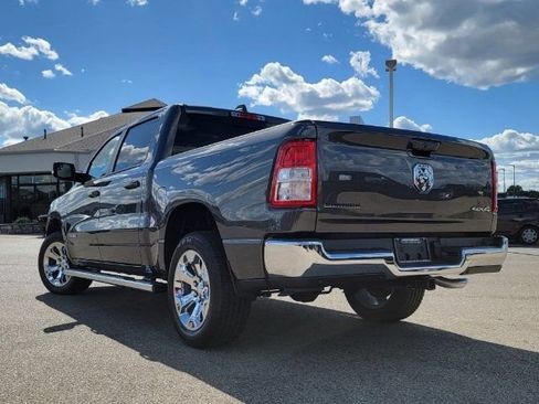 Used 2022 RAM 1500 Big Horn AWD/4WD image 16