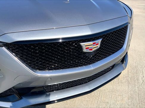 Used 2025 Cadillac CT5 Sport RWD image 29