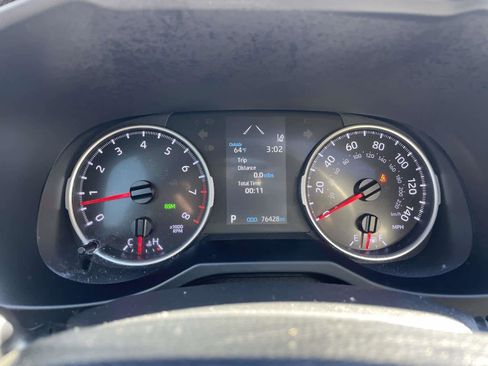 Used 2019 Toyota RAV4 XLE image 24