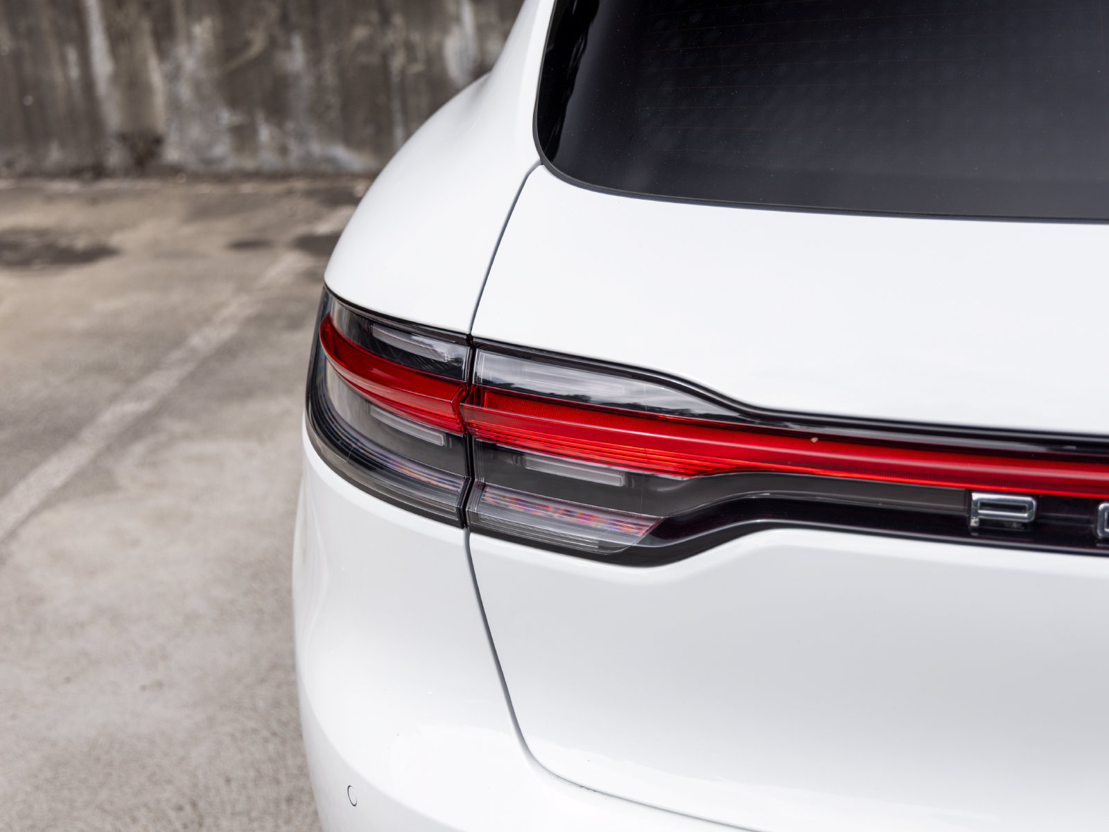 Used 2026 Porsche Macan AWD/4WD image 21