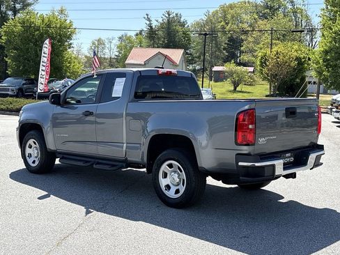 Used 2021 Chevrolet Colorado W/T w/ WT Convenience Package RWD image 9