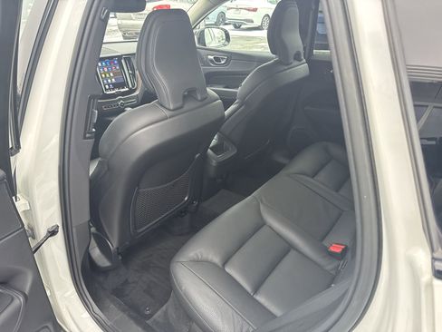 Used 2023 Volvo XC60 B5 Plus w/ Climate Package image 22