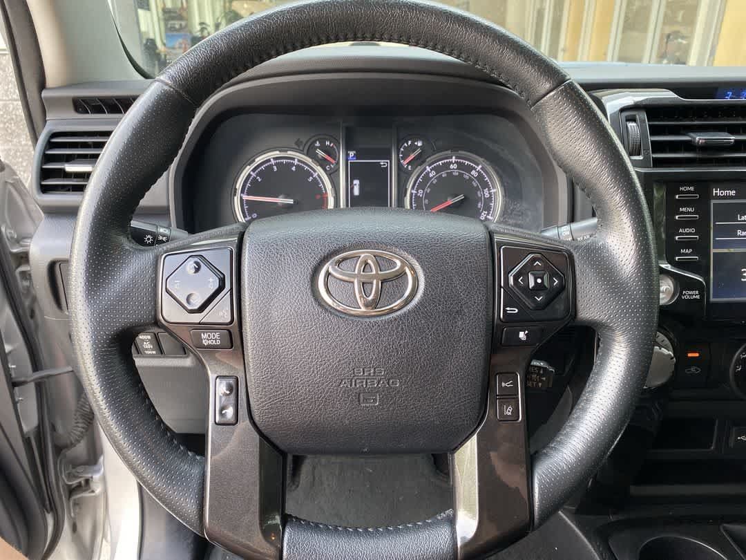 Used 2021 Toyota 4Runner TRD Off-Road Premium AWD/4WD image 16