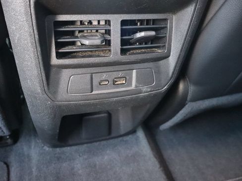 Used 2023 Chevrolet Colorado Z71 w/ Z71 Convenience Package 2 AWD/4WD image 25