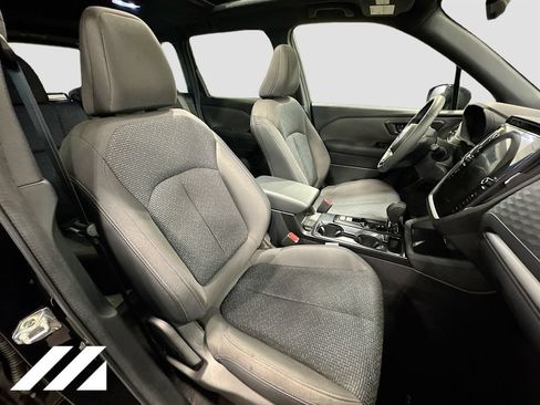 Used 2026 Subaru Forester Premium AWD/4WD image 30