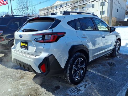 Certified 2025 Subaru Crosstrek 2.0i Premium image 3