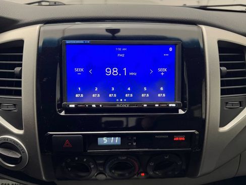 Used 2014 Toyota Tacoma 4x4 Double Cab w/ TRD Sport Package image 17
