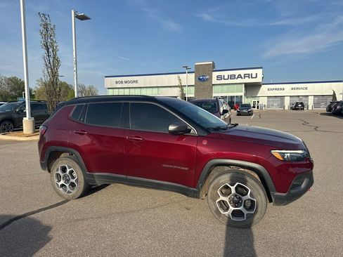 Used 2022 Jeep Compass Trailhawk w/ Trailhawk Elite Group AWD/4WD image 1