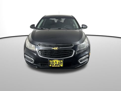 Used 2015 Chevrolet Cruze LT w/ Technology Package image 3