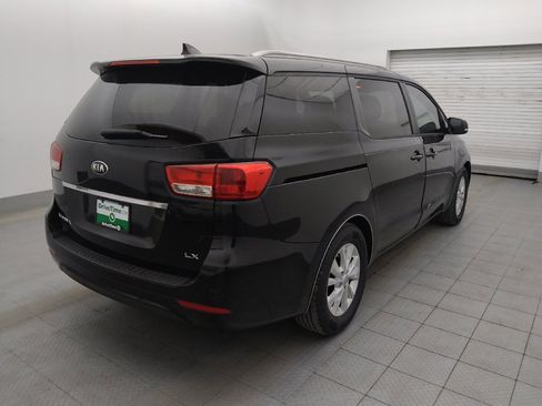 Used 2016 Kia Sedona LX FWD image 9