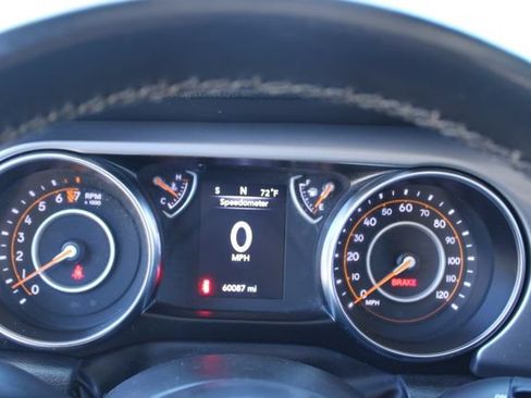 Used 2022 Jeep Wrangler Unlimited Sport AWD/4WD image 23