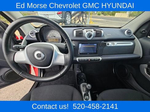 Used 2014 smart fortwo passion RWD image 14