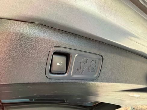 Used 2024 Ford Expedition Max Limited image 17