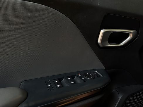 Used 2025 Kia K4 FWD image 20