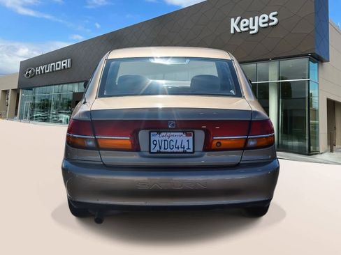 Used 2001 Saturn L-Series L200 image 6