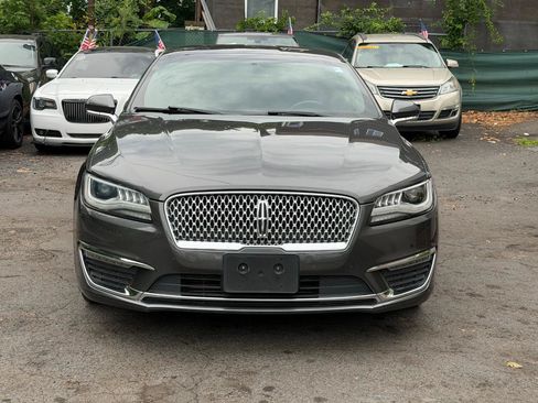 Used 2017 Lincoln MKZ Premiere FWD image 16