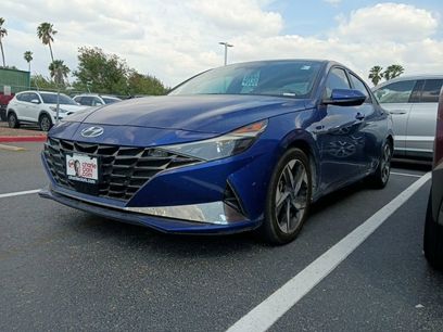 Used 2021 Hyundai Elantra SEL w/ Convenience + Premium Package