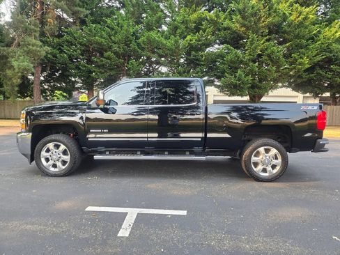 Used 2017 Chevrolet Silverado 2500 LTZ w/ Duramax Plus Package AWD/4WD image 3