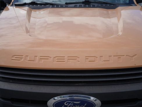 Used 2019 Ford F350 XL w/ Power Equipment Group RWD image 33