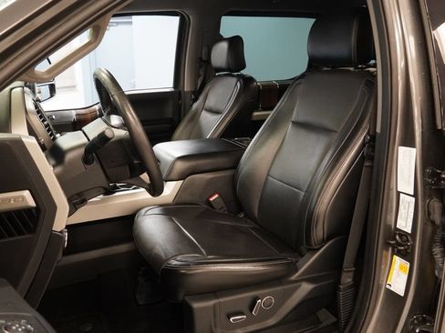 Used 2016 Ford F150 Lariat w/ Heavy-Duty Payload Package AWD/4WD image 3