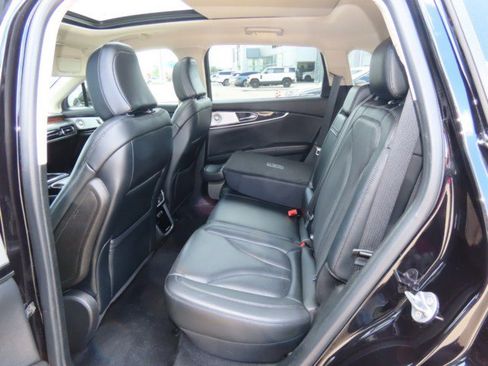 Certified 2023 Lincoln Nautilus Reserve w/ Equipment Group 202A image 19