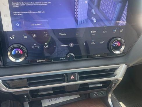 Used 2023 Lexus RX 350 w/ Accessory Package (2T) AWD/4WD image 7