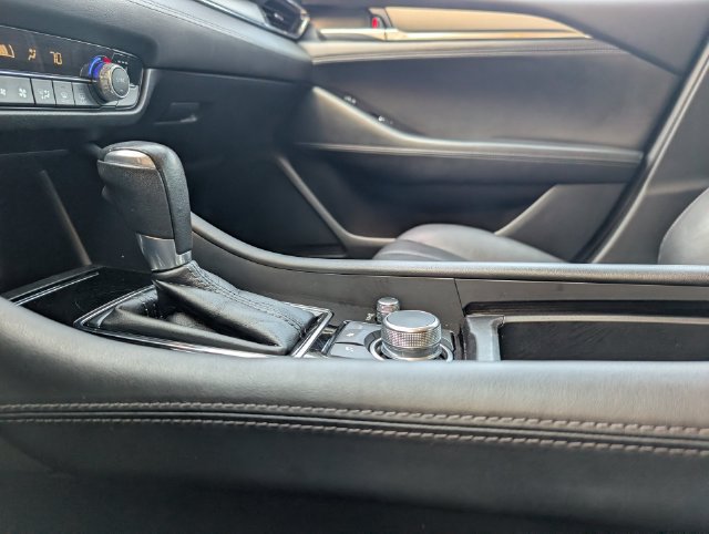 Used 2021 MAZDA MAZDA6 Touring FWD image 19