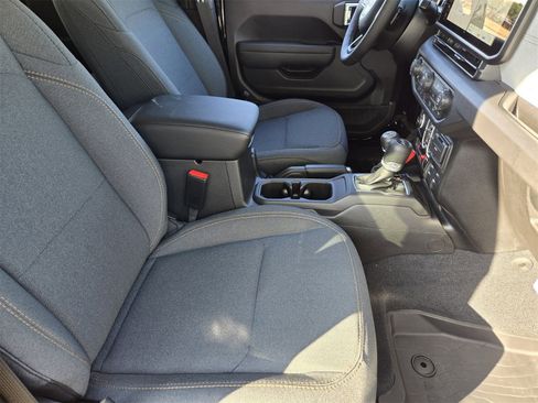 New 2026 Jeep Wrangler Unlimited Sport image 12