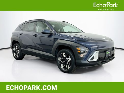 Used 2025 Hyundai Kona SEL AWD/4WD image 1