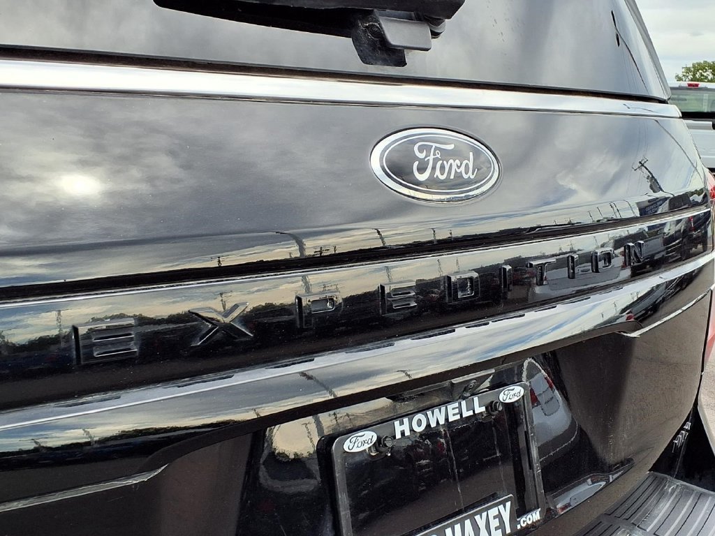 Used 2024 Ford Expedition Max Limited AWD/4WD image 9