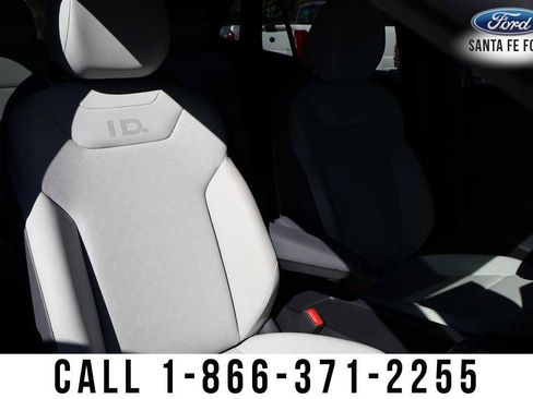 Used 2022 Volkswagen ID.4 Pro S w/ Gradient Package image 31