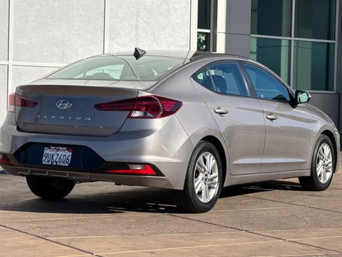 Used 2020 Hyundai Elantra SEL image 4